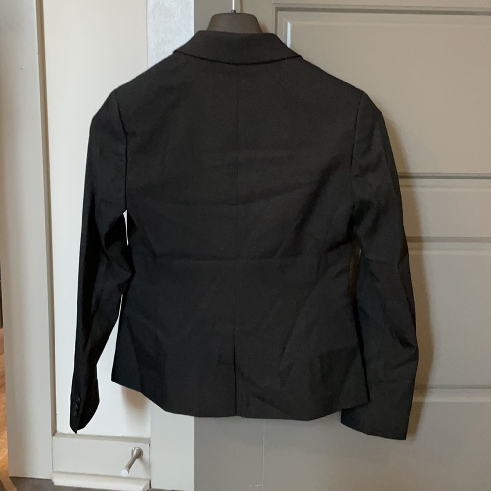 Banana Republic Women’s Black Blazer - Picture 3 of 3